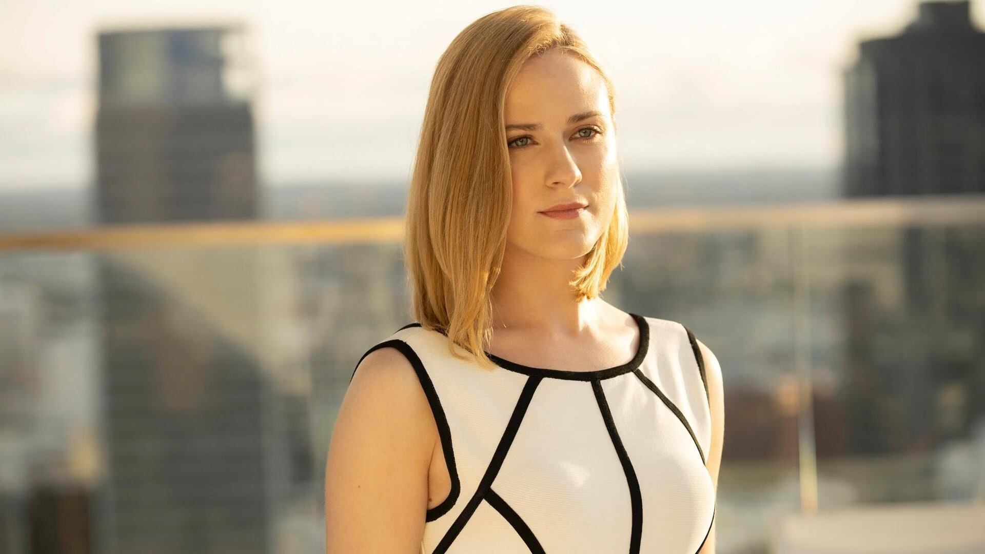 开云官方网-冠军选手出发入水角度数据曝光