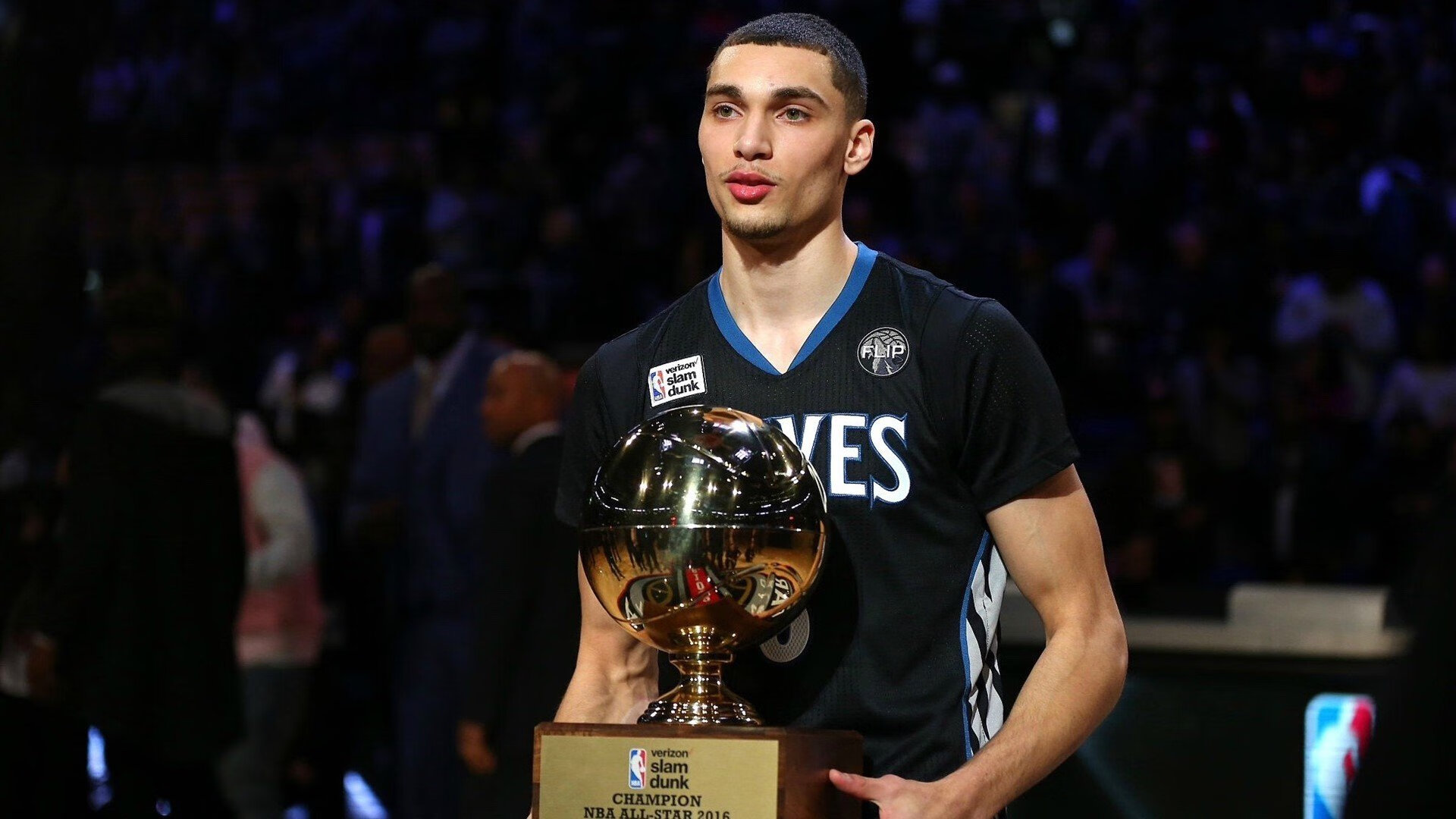 南非羚羊队:通过强力防守稳住局势,再以迅猛进攻展开反击,南非羚羊角