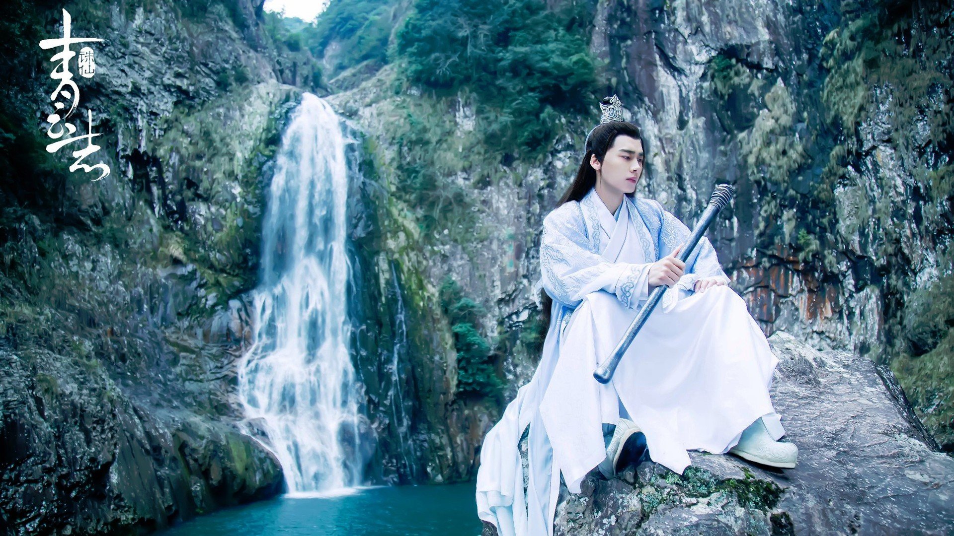 开云体育在线官网-法甲绝美远射：瞬间技巧引爆全场，法甲射手榜梅西