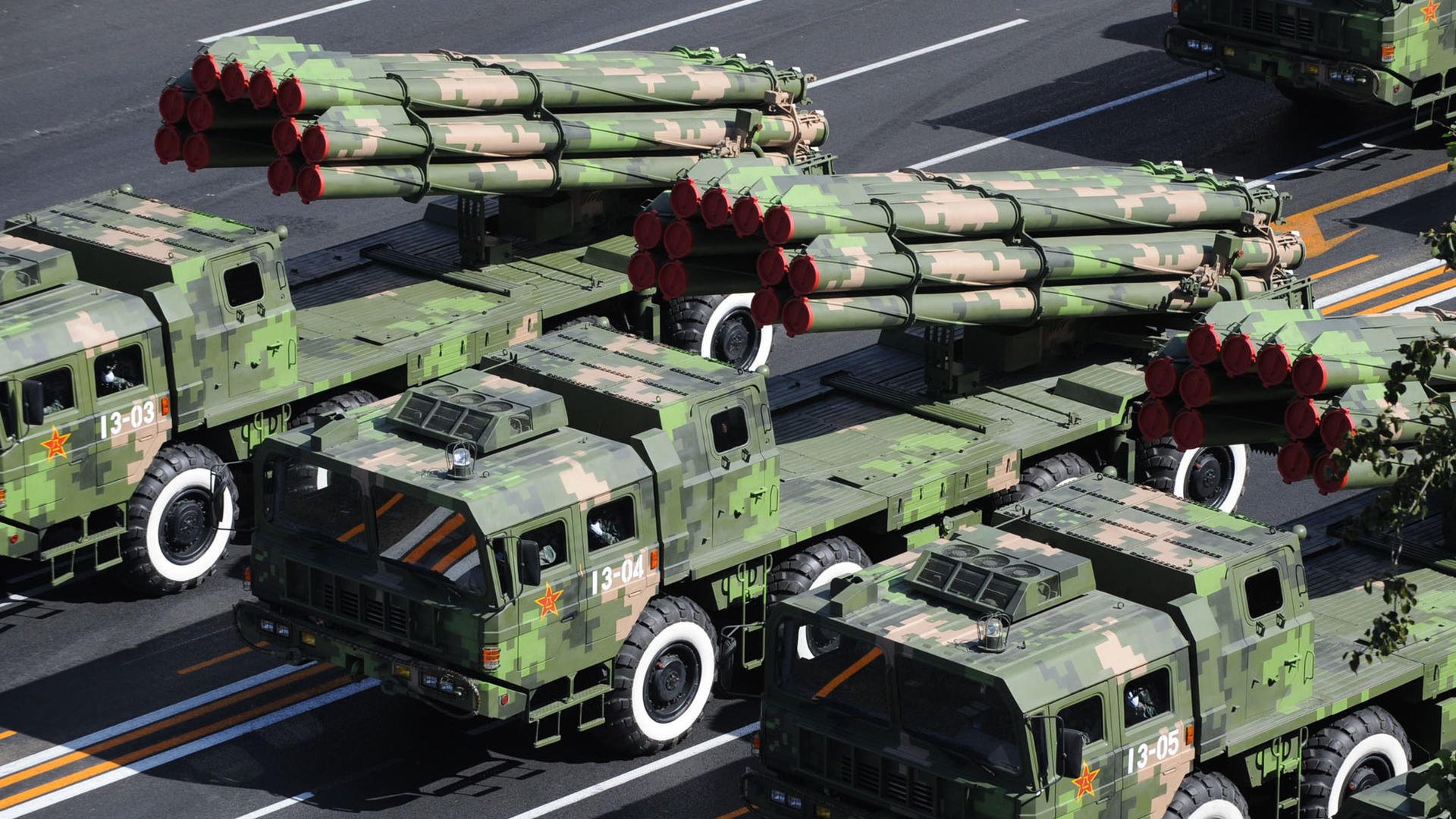 “伊万·戈梅斯的进攻突破与全场调度，成就美洲狮队的战术优势”